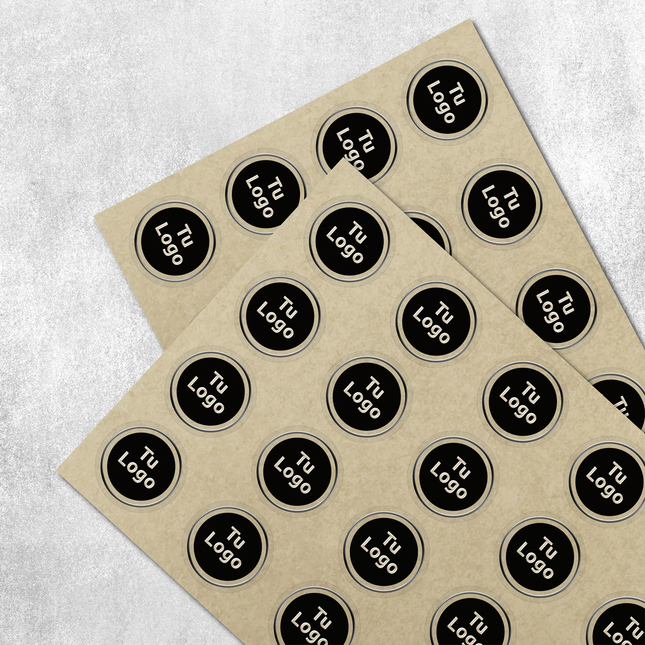 Etiqueta personalizada de papel kraft adhesivo con barniz sectorizado (7600098640081)