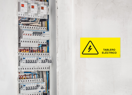 Precaución - Tablero eléctrico