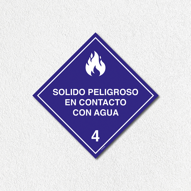 Sustancias peligrosas - Solido peligroso en contacto con agua (7600856531153)
